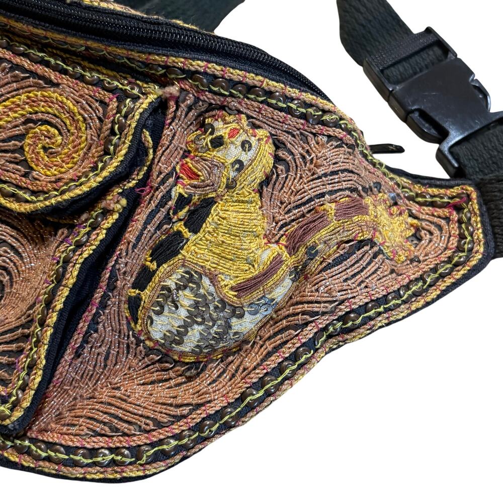 Singha Lion Thai Folklore Beaded Fanny Pack BOHO Handmade - Made in Thailand - Picture 4 of 9